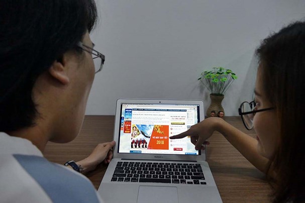 Cẩn trọng khi mua vé máy bay qua kênh trung gian  